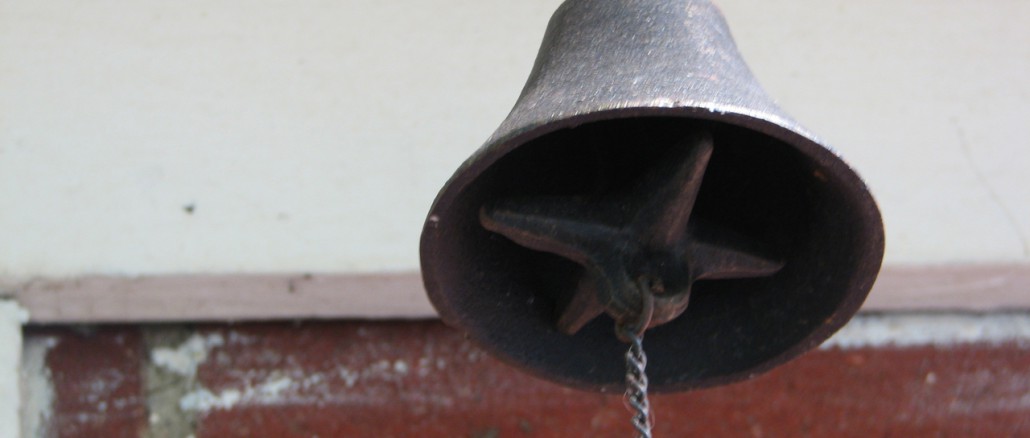 bell-1553118-1280x960