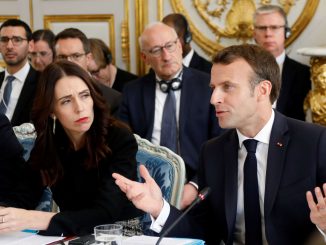 Arden Macron image